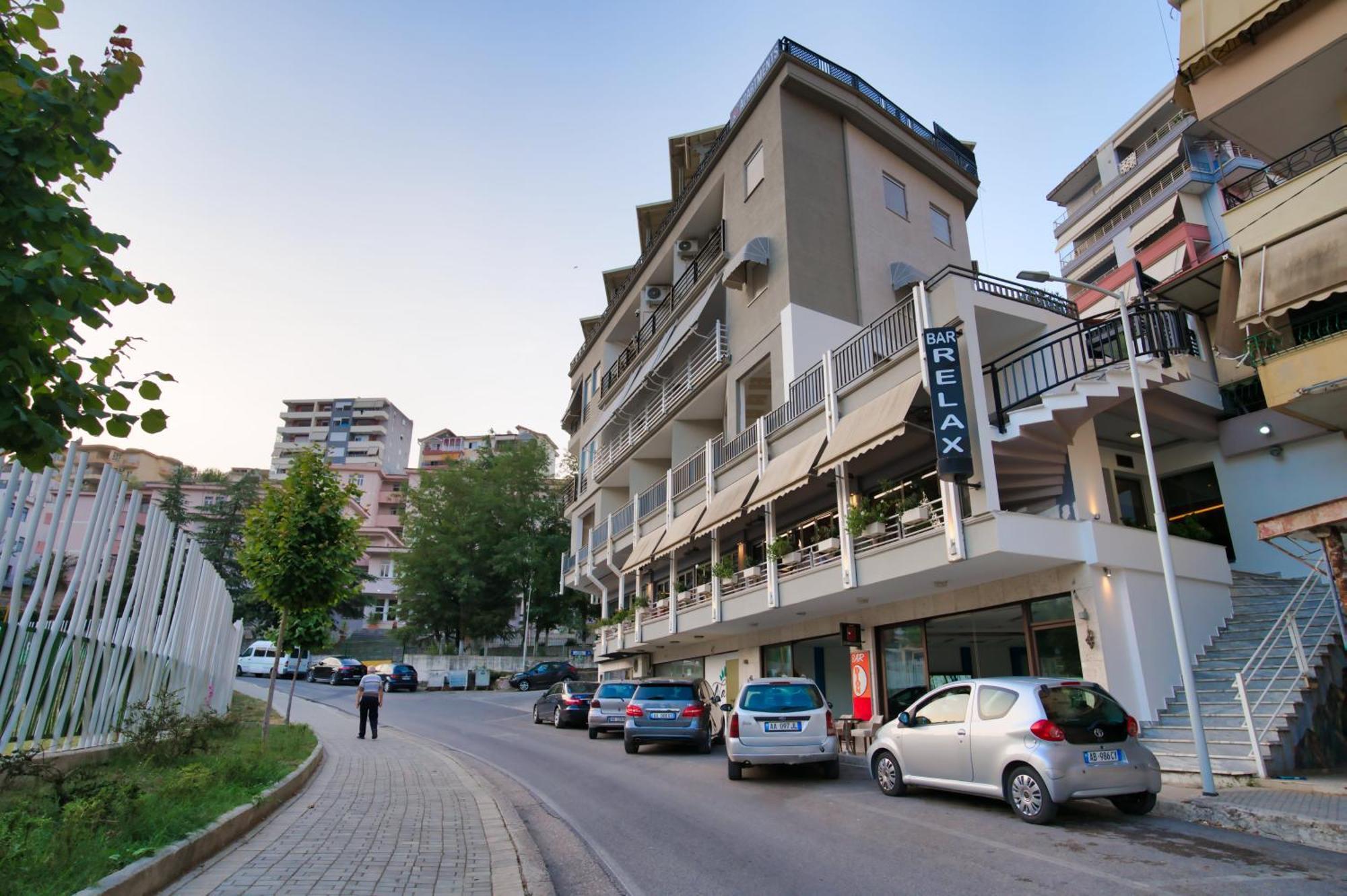 Rs Skendo Apartments Gjirokastër Esterno foto