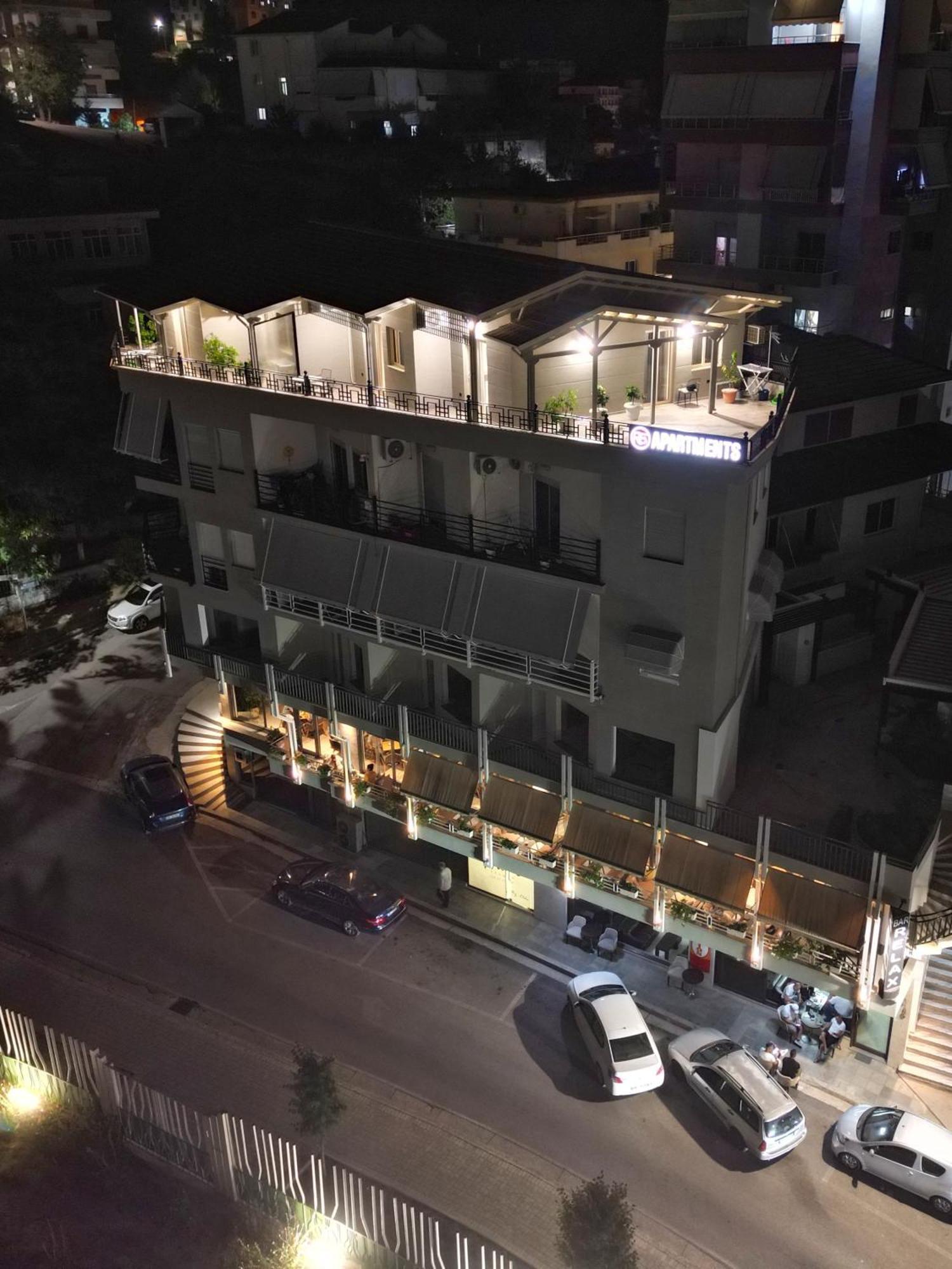 Rs Skendo Apartments Gjirokastër Esterno foto