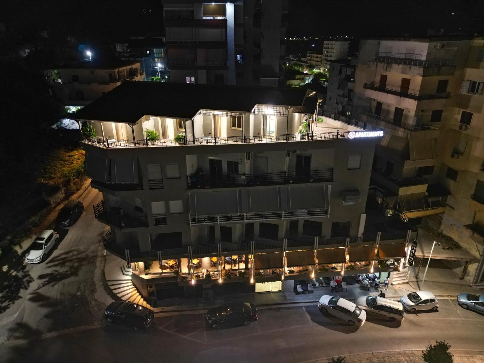Rs Skendo Apartments Gjirokastër Esterno foto